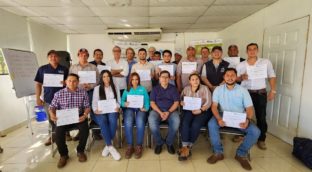 Corso in orticoltura sostenibile del Centro di Innovazione Agricola SISTAGRO a Metapán El Salvador.